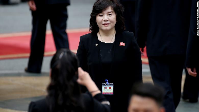 Bật mí về tân nữ Ngoại trưởng Triều Tiên: Sinh ra đã 'ngậm thìa vàng', gương mặt rất quen thuộc ở Washington  - Ảnh 1.
