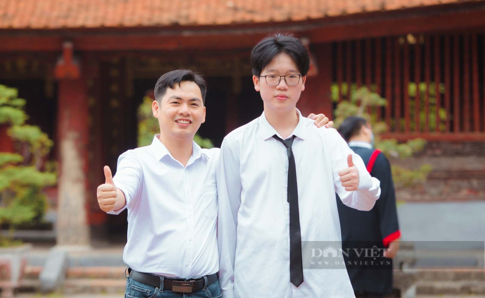 Cả lớp đỗ trường Chuyên ở Hà Nội với nhiều thủ khoa, á khoa: Bí quyết từ người thầy - Ảnh 2.