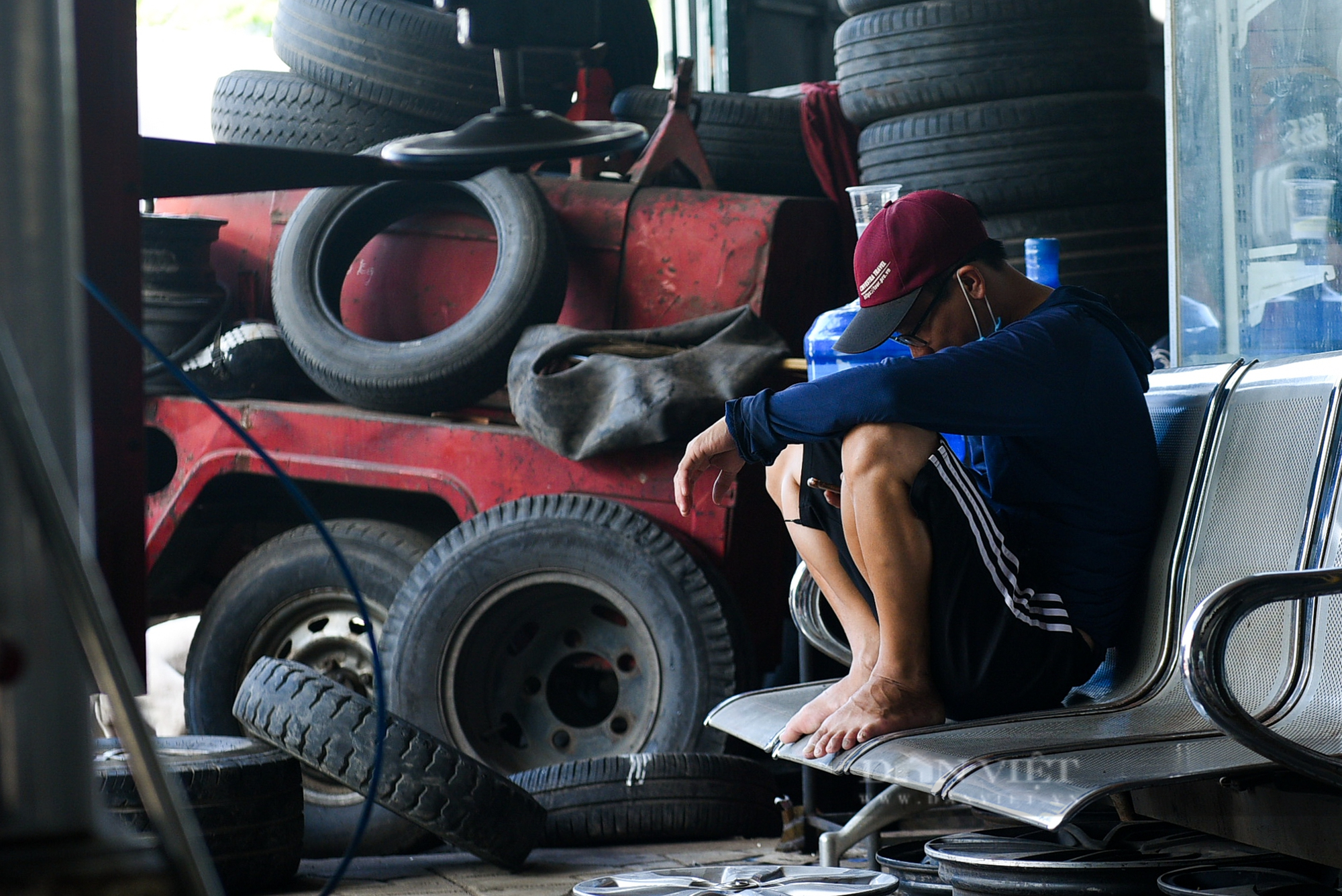 Chủ xe tiếc “đứt ruột” vì phải chi cả chục triệu đồng để sửa xe sau trận mưa ngập ở Hà Nội - Ảnh 10.