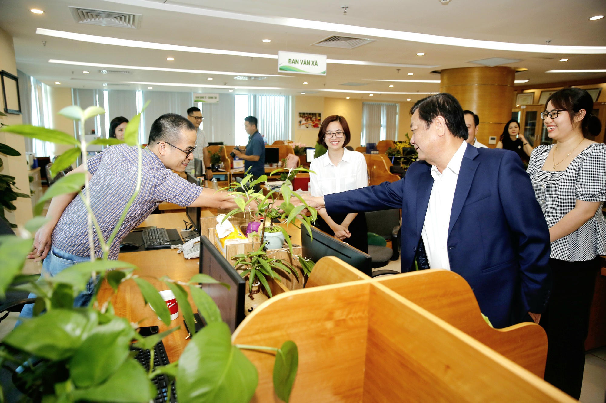 Bộ trưởng Lê Minh Hoan: Báo NTNN/Báo điện tử Dân Việt góp phần rất lớn để Bộ NNPTNT hoạch định chính sách - Ảnh 4.