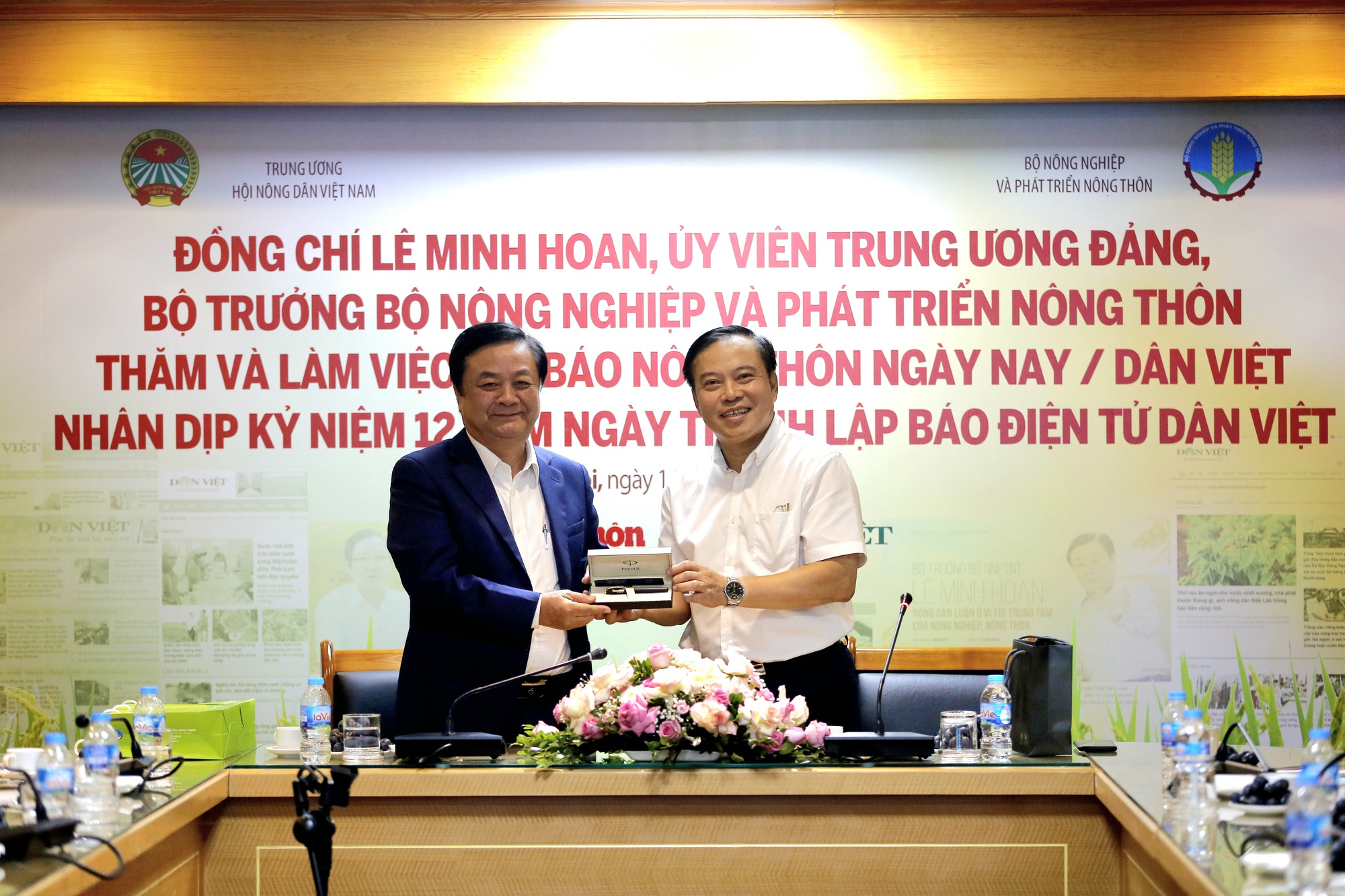 Bộ trưởng Lê Minh Hoan: Báo NTNN/Báo điện tử Dân Việt góp phần rất lớn để Bộ NNPTNT hoạch định chính sách - Ảnh 3.