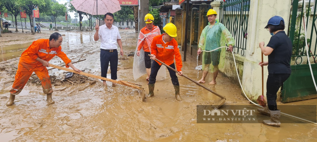 Lào Cai: Mưa lũ làm hàng trăm ha lúa, hoa màu bị ngập sâu - Ảnh 7.