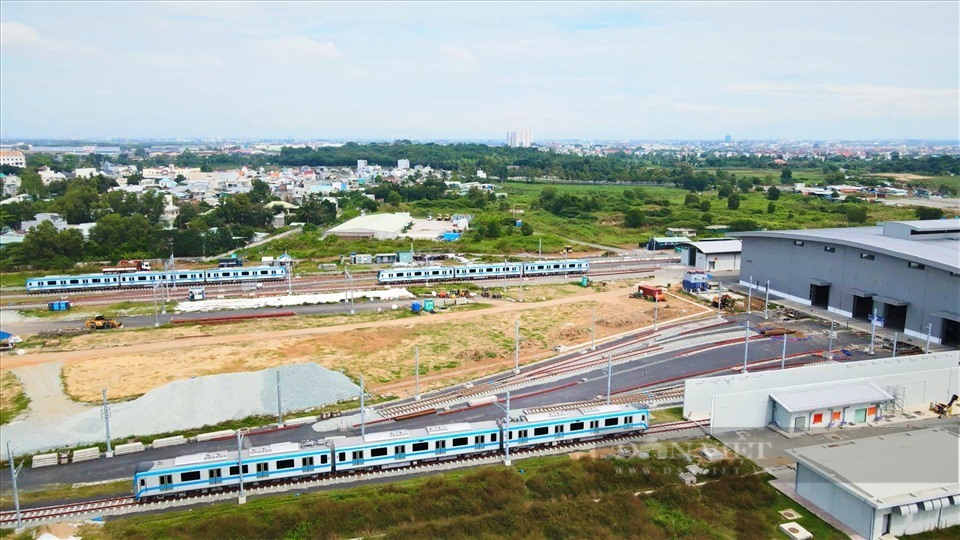 TP.HCM: Hàng nghìn chiếc kẹp ray biến mất ở tuyến metro số 1 - Ảnh 1.