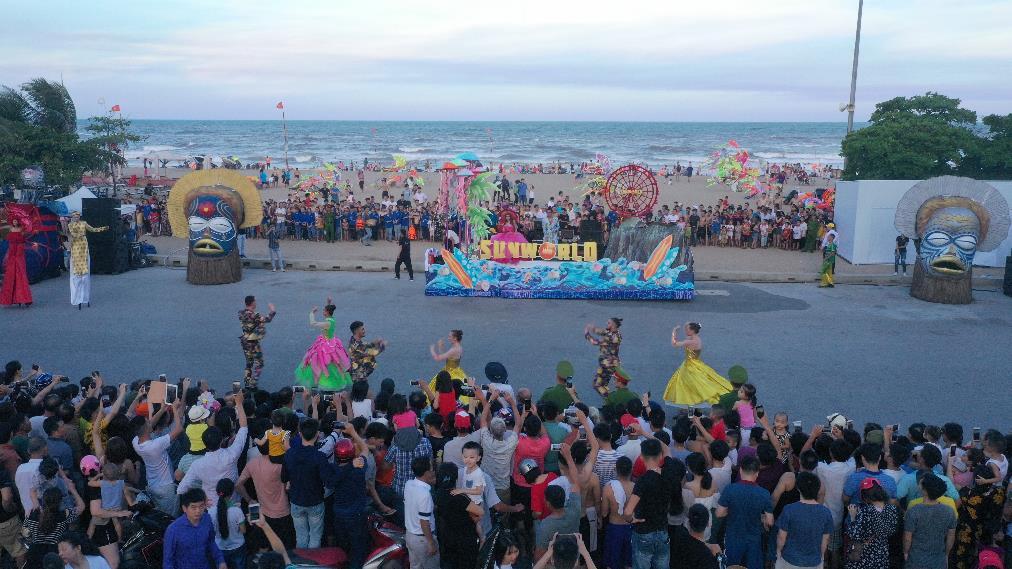 ● Lễ hội Carnival rực rỡ sắc màu sẽ tiếp nối chuỗi sự kiện hè “không ngủ” trên thành phố biển Sầm Sơn - Ảnh 5.