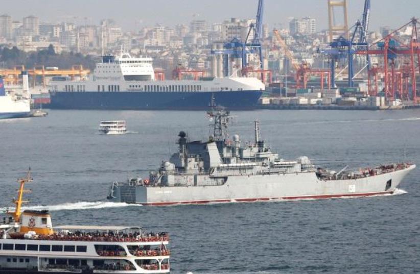 Moscow tính biến thành phố này của Ukraine thành nhà máy đóng tàu chiến cho Nga? - Ảnh 1.