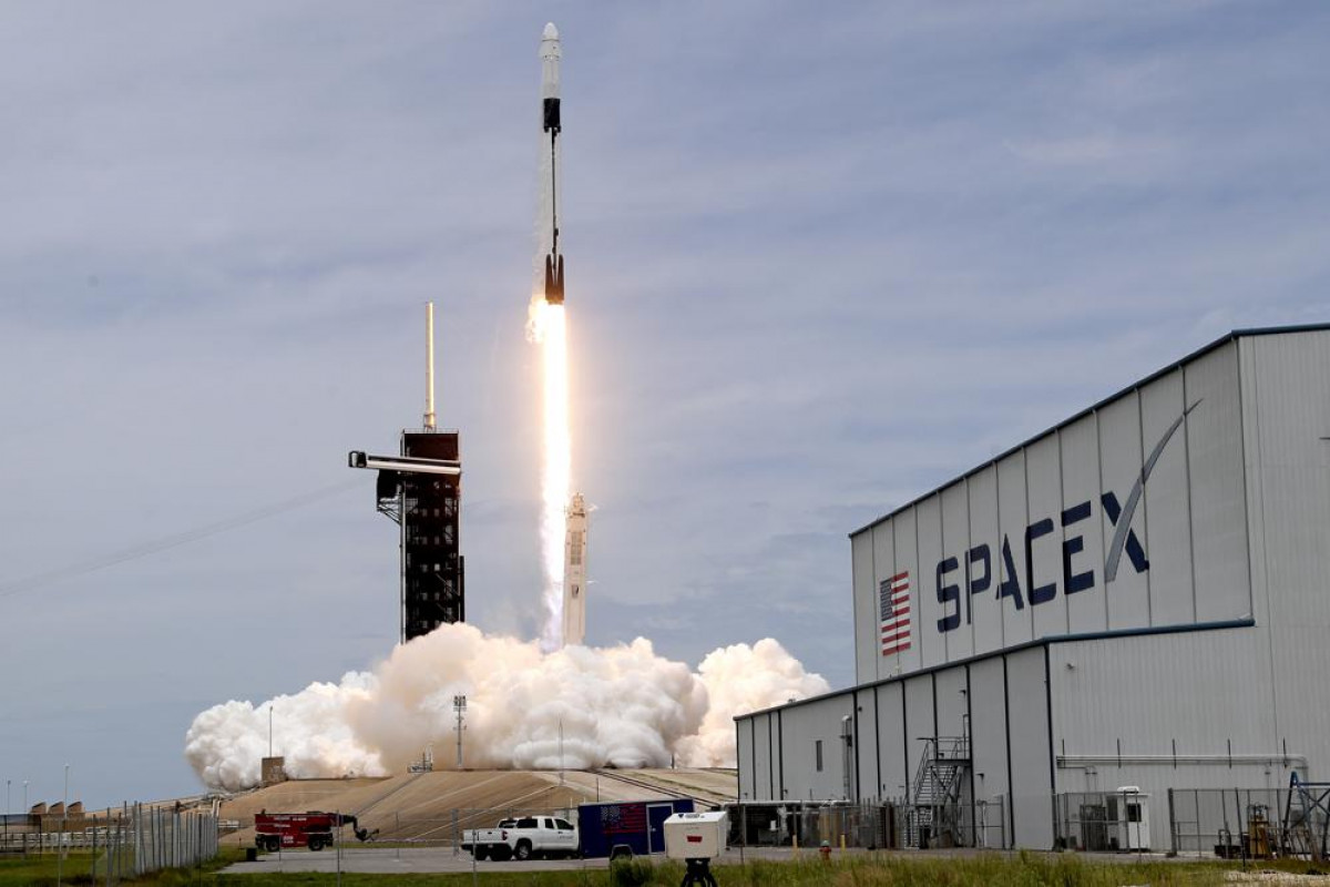 SpaceX đã sa thải ít nhất 5 nhân viên liên quan đến việc lan truyền một bức thư xung quanh việc chỉ trích CEO Elon Musk, hai người quen thuộc với công ty nói với đài CNBC. Ảnh: @AFP.