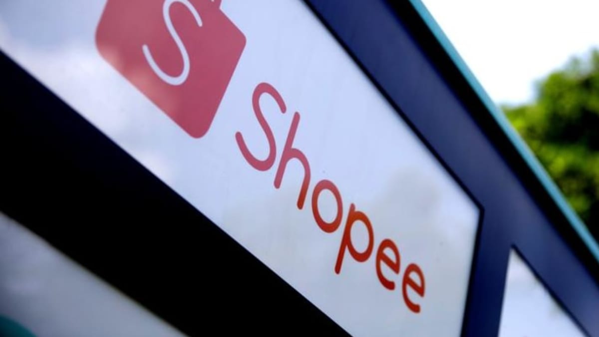 Startup Shopee đối mặt với sóng gió khi lạm phát gia tăng làm suy yếu tiêu dùng. Ảnh: @AFP.