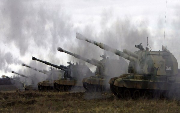 Pháo binh Ukraine tấn công chính xác 7 kho đạn dược vũ khí của Nga, nổ lớn rung chuyển Severodonetsk