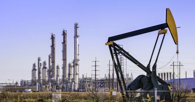 US crude oil prices suddenly fell sharply