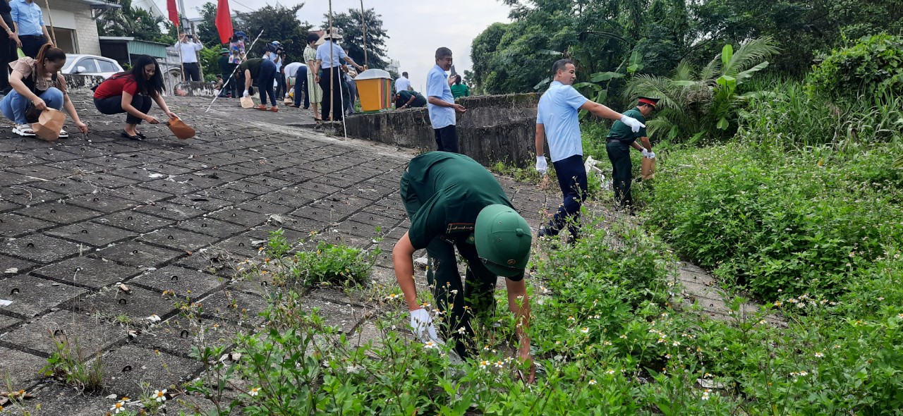 Hội Nông dân Hải Phòng: Phát động phong trào “Nông dân, ngư dân tham gia bảo vệ môi trường biển” - Ảnh 5.