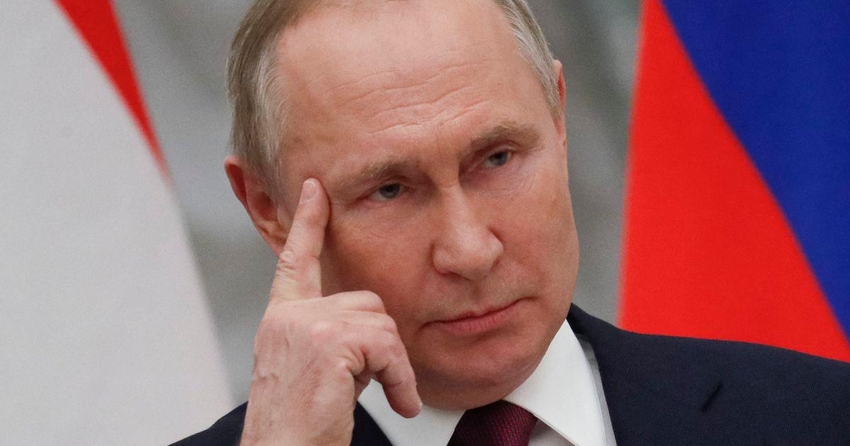 Giới phân tích: Ông Putin có thể đã chuẩn bị để Nga vượt bão trừng phạt từ cả 10 năm trước - Ảnh 1.