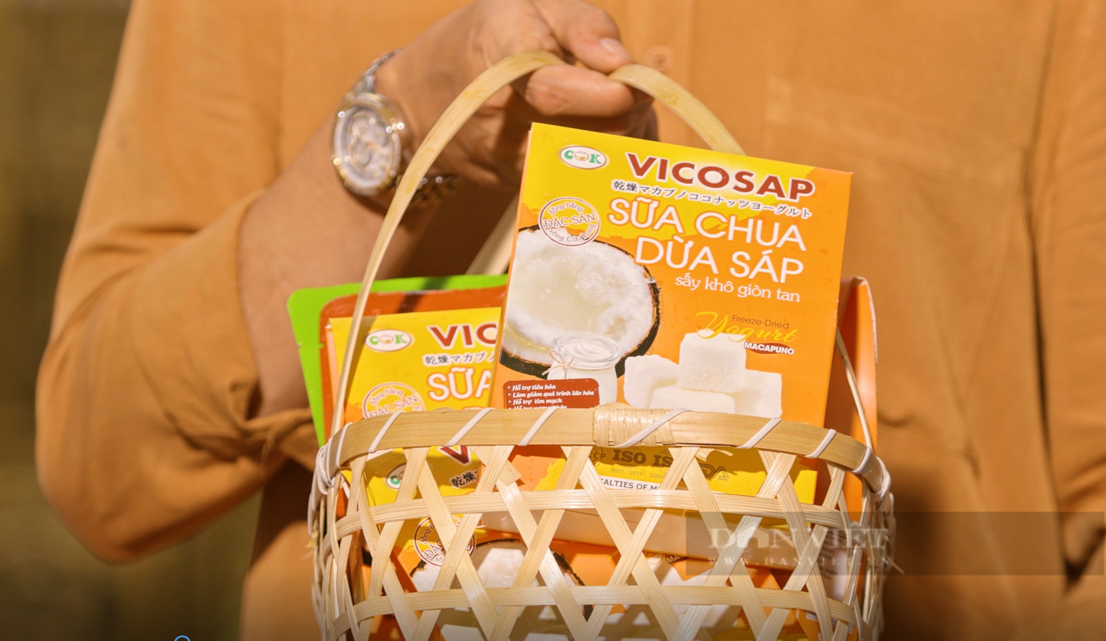Chủ tịch tỉnh Trà Vinh: Vicosap là doanh nghiệp đầu tiên chế biến sâu trái dừa sáp với đa dạng sản phẩm - Ảnh 5.