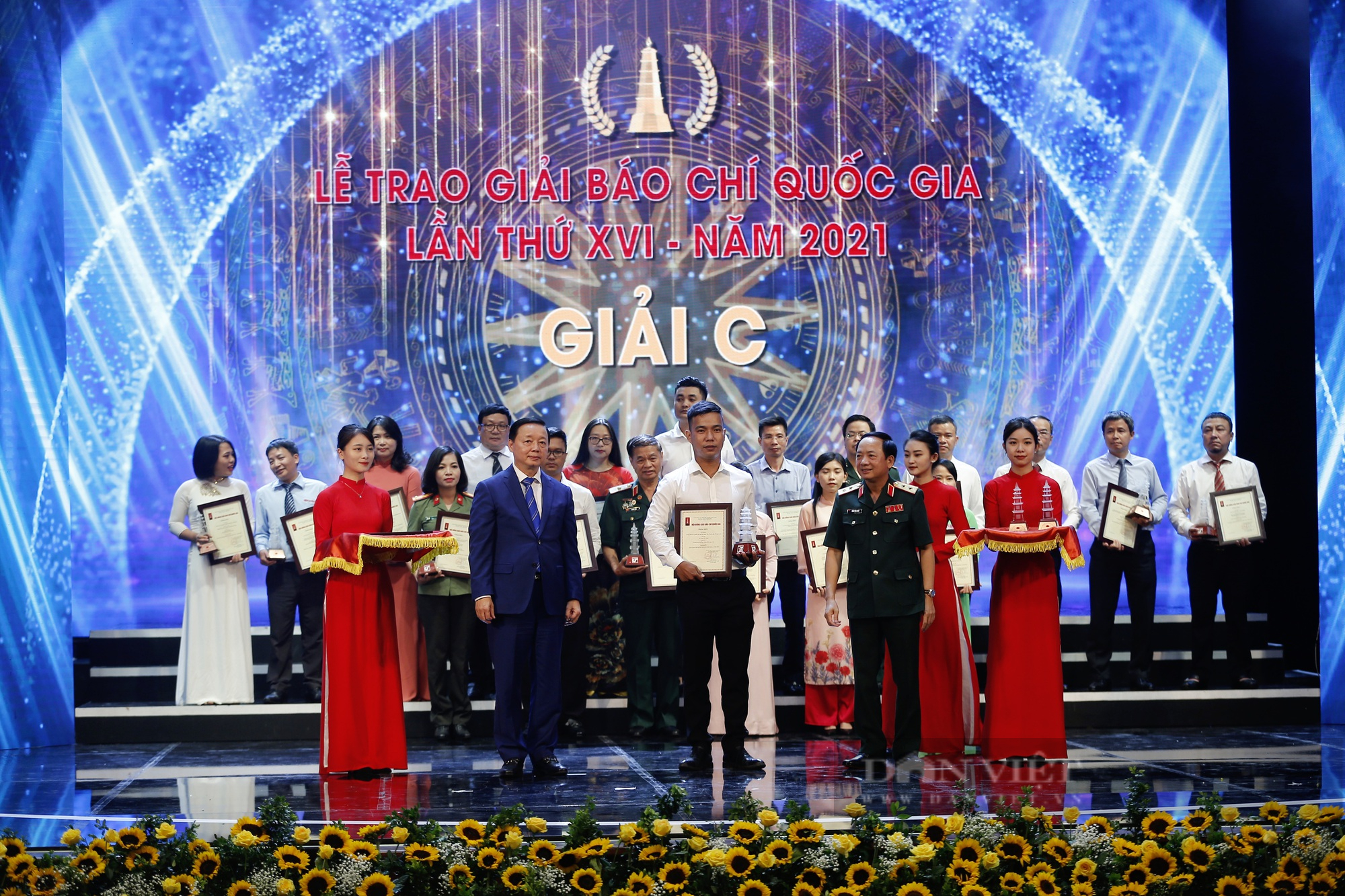 Báo NTNN/Dân Việt đoạt hàng loạt Giải Báo chí Quốc gia lần thứ XVI - năm 2021 - Ảnh 5.