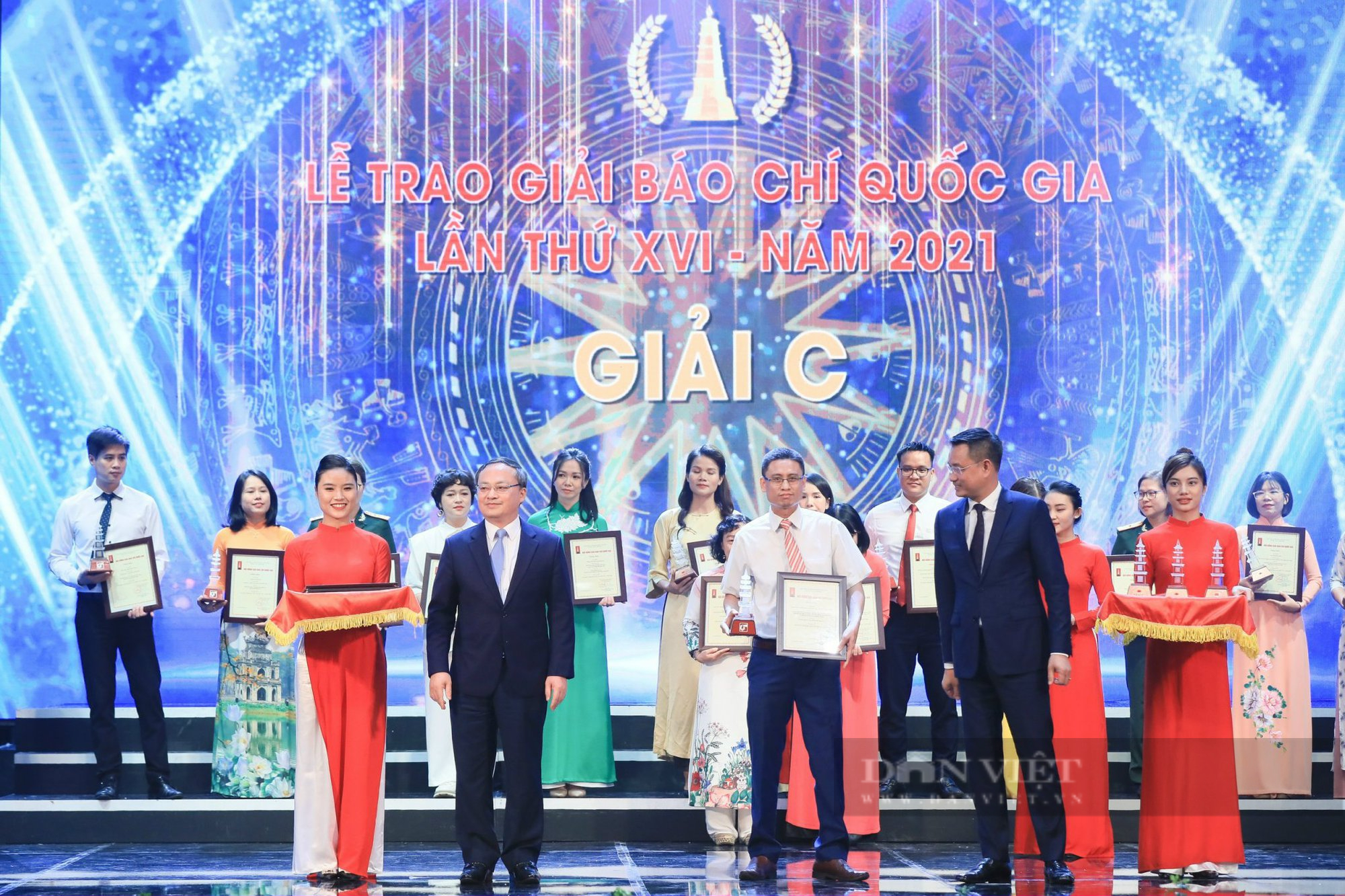 Báo NTNN/Dân Việt đoạt hàng loạt Giải Báo chí Quốc gia lần thứ XVI - năm 2021 - Ảnh 6.
