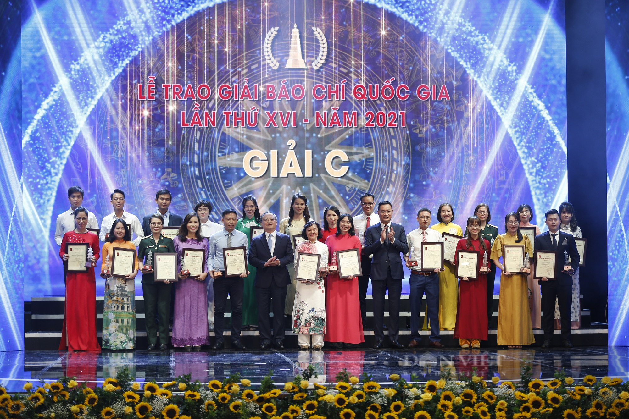 Báo NTNN/Dân Việt đoạt hàng loạt Giải Báo chí Quốc gia lần thứ XVI - năm 2021 - Ảnh 8.