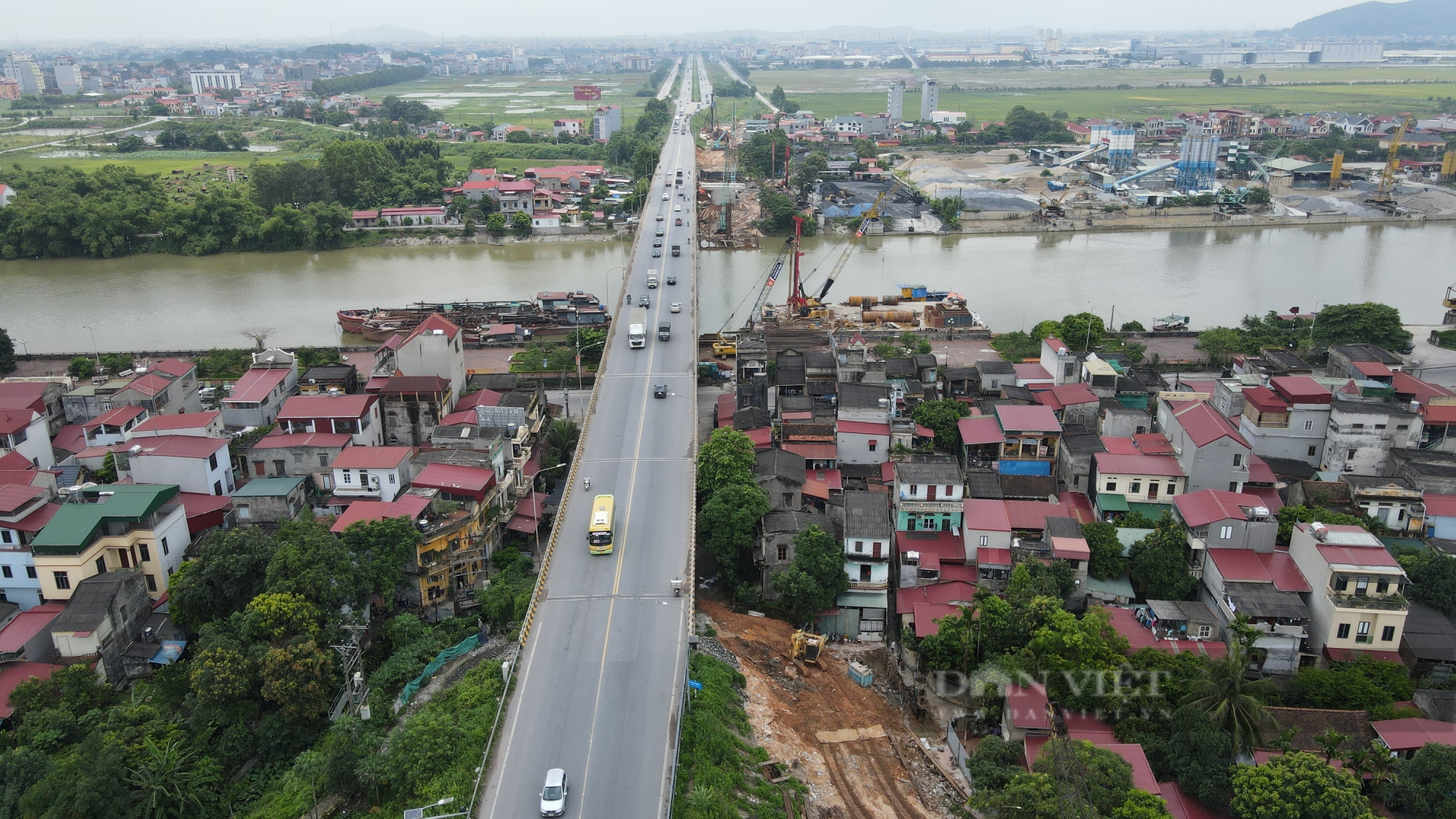 Hình hài cầu Như Nguyệt sau hai tháng thi công mở rộng - Ảnh 4.