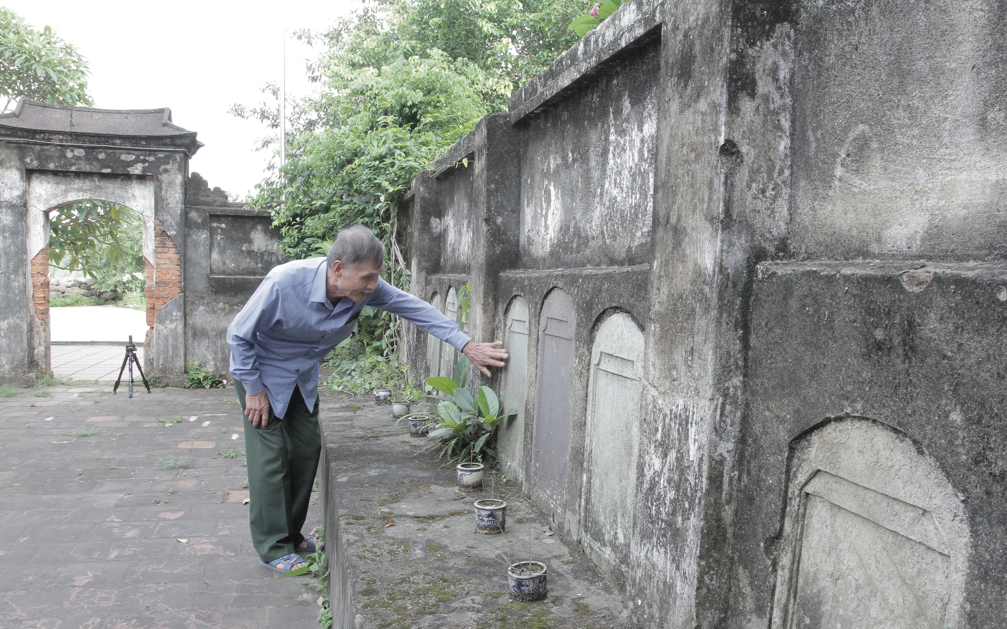 Ngôi chùa cổ ở Thái Nguyên có từ thời nhà Nguyễn, vẫn lưu giữ được 27 bia đá quý, dân làng xem như báu vật