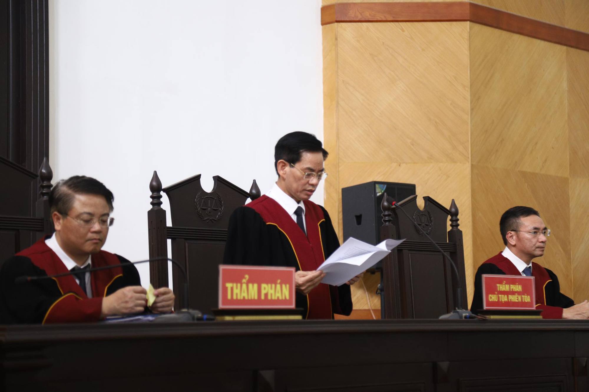 Cựu Chủ tịch Hà Nội được giảm 3 năm tù trong vụ chế phẩm làm sạch nước - Ảnh 1.