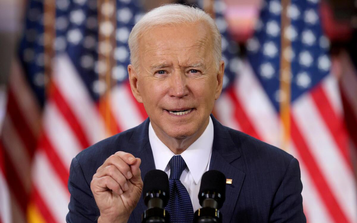 Tổng thống Biden gọi chiến sự Ukraine là một 'thử thách về ý chí' - Ảnh 1.