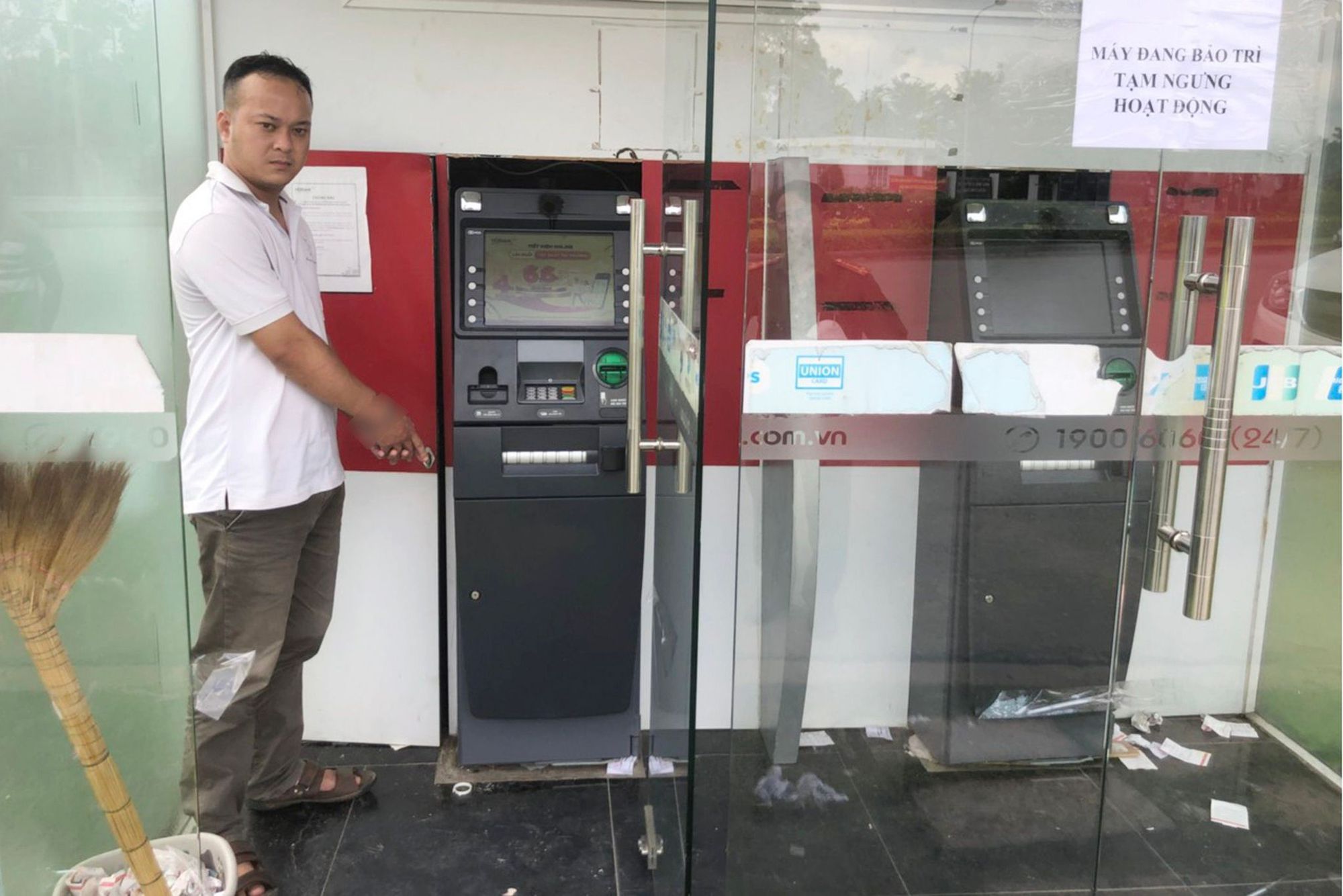 Long An: Khởi tố đối tượng phá cây ATM ngân hàng để trộm số tiền lớn - Ảnh 1.