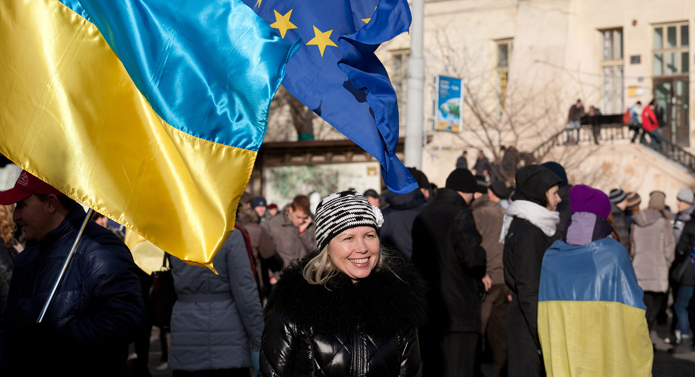 Nóng: EU giáng đòn mạnh vào Nga, đồng ý cấp tư cách ứng viên cho Ukraine, Moldova - Ảnh 1.