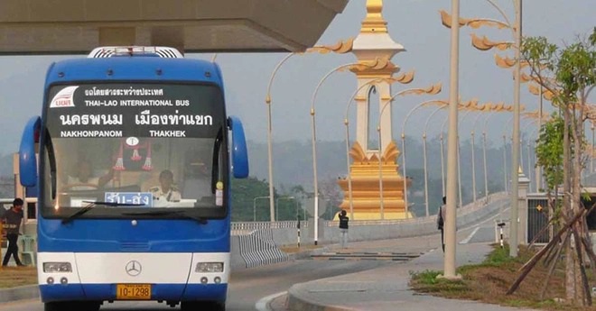 Sắp có tuyến xe bus nối loạt điểm đến nổi tiếng ở Việt Nam - Lào - Thái Lan - Ảnh 1.
