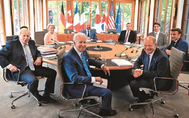 TT Biden và lãnh đạo G7 thách thức Nga, thề hỗ trợ Ukraine đến cùng - Ảnh 1.