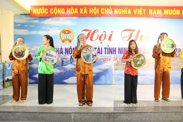 Nông dân Ninh Thuận trổ tài ca hát và kỹ năng nhanh nhạy tại hội thi nhà nông đua tài năm 2022 - Ảnh 2.
