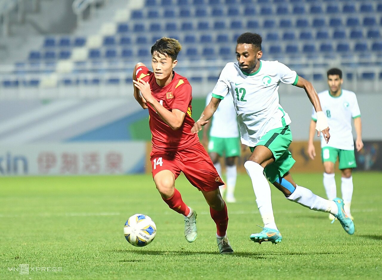 Tin sáng (29/6): Có &quot;Mạnh thường quân&quot;, U23 Việt Nam sẽ đá V.League 3 năm? - Ảnh 1.