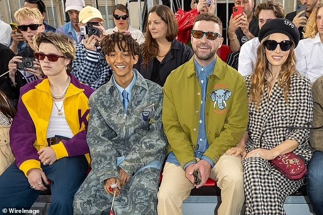 Con trai David Beckham chế nhạo Jaden Smith - Ảnh 1.