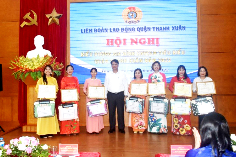 Quận Thanh Xuân tổ chức nhiều hoạt động Ngày Gia đình Việt Nam - Ảnh 2.