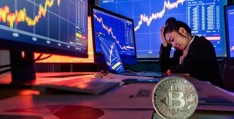Cryptocurrencies plunge, many investors are in dire straits
