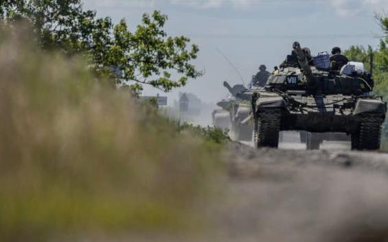 Chiến sự Nga-Ukraine: Quyết định đúng đắn nhưng vô cùng đau đớn của Ukraine