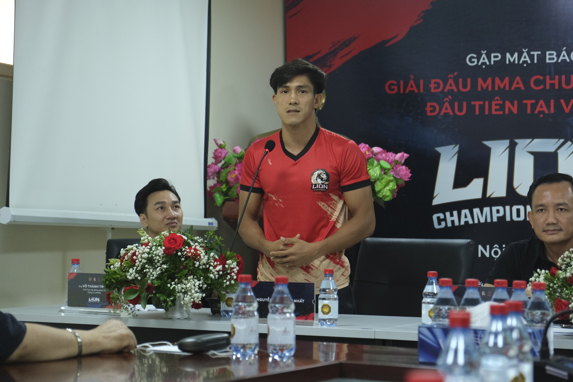 Giải đấu MMA chuyên nghiệp đầu tiên được khởi tranh ở Việt Nam  - Ảnh 2.
