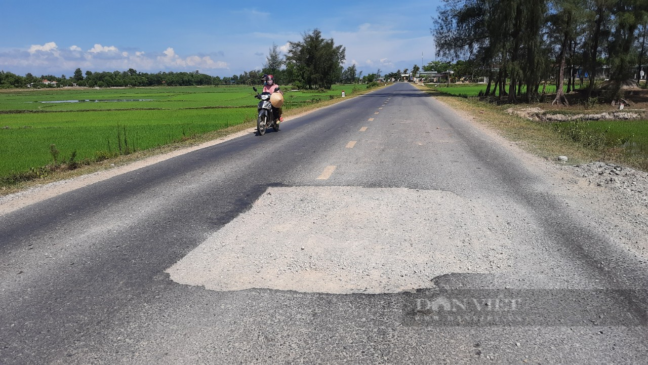 Quảng Trị: Đường mới nâng cấp đã hư hỏng, phải sửa chữa nhiều lần - Ảnh 5.