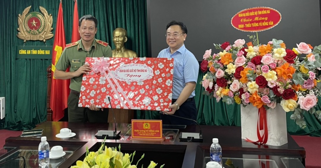 Thiếu tướng Nguyễn Sỹ Quang - Phó Giám đốc Công an TP.HCM trở thành Giám đốc Công an tỉnh Đồng Nai - Ảnh 2.