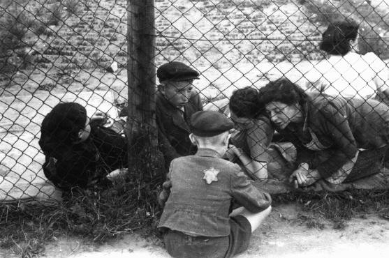 Hé lộ những người hùng cứu người Do Thái khỏi cuộc diệt chủng của Hitler - Ảnh 4.
