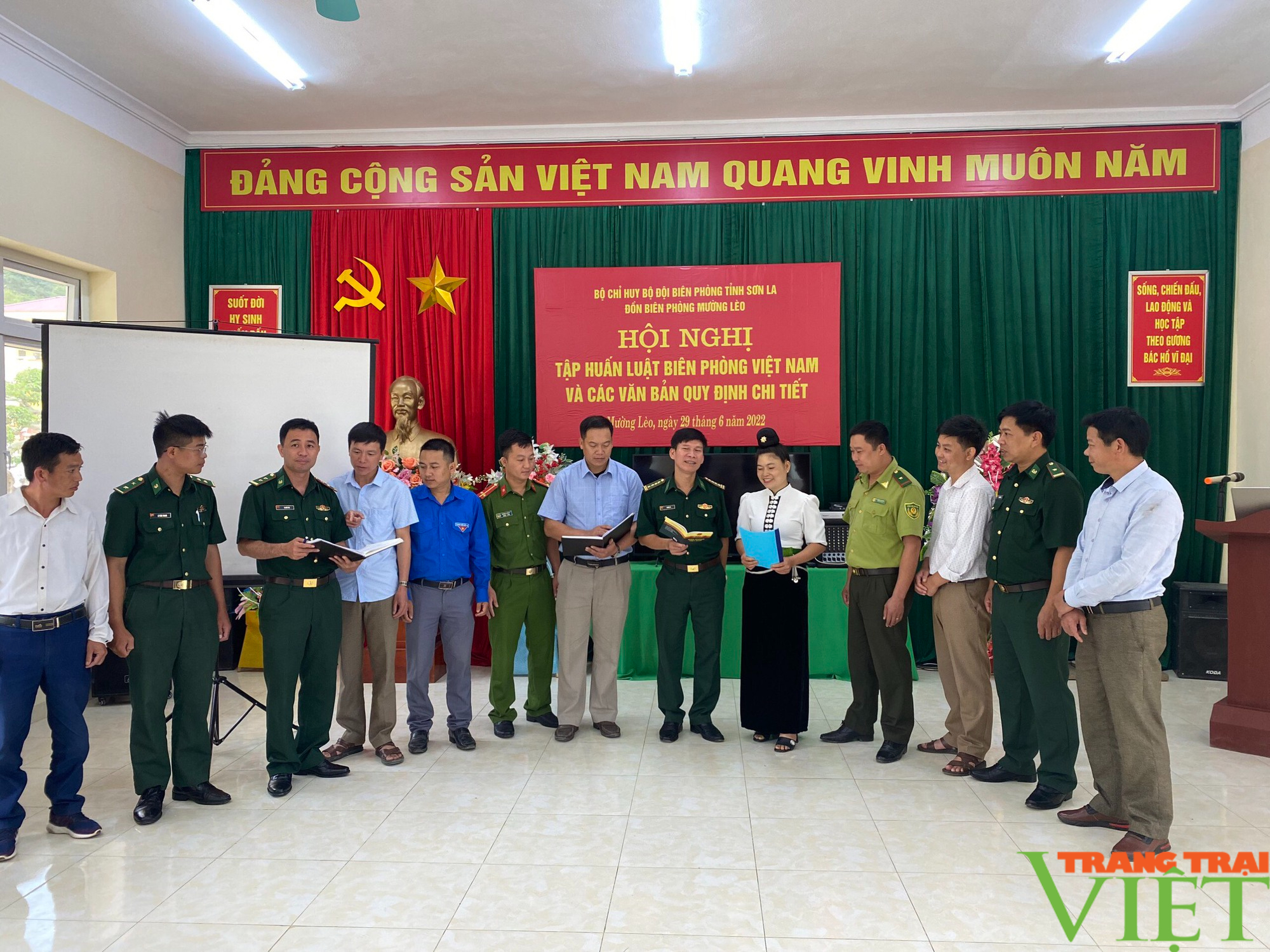  Bộ đội Biên phòng Sơn La: Nâng cao nhận thức, trách nhiệm quản lý, bảo vệ biên giới quốc gia trong tình hình mới - Ảnh 4.