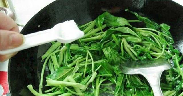3 tips to stir-fry green vegetables, crispy and delicious, better than meat