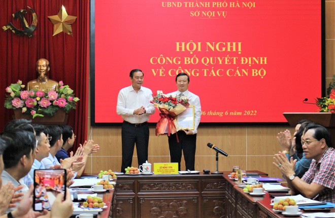 Chủ tịch Hà Nội Chu Ngọc Anh bổ nhiệm ông Mai Xuân Trường làm Phó Giám đốc Sở Nội vụ - Ảnh 1.