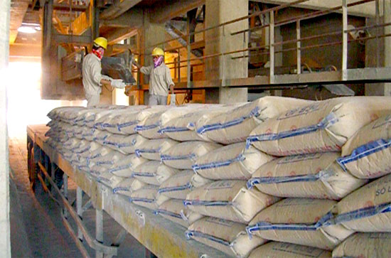 Prices fluctuated the most in 5 months, cement consumption benefited from infrastructure projects - Photo 1. Prices fluctuated the most in 5 months, cement consumption benefited from infrastructure projects - Photo 1.