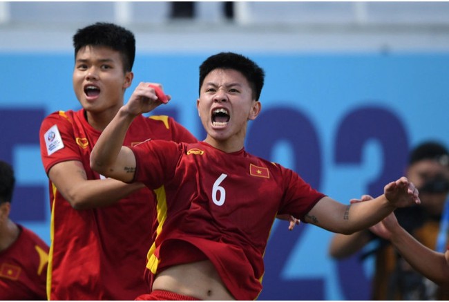 &quot;U23 Việt Nam đang thể hiện lối chơi biến hóa dưới thời HLV Gong Oh-kyun&quot; - Ảnh 2.