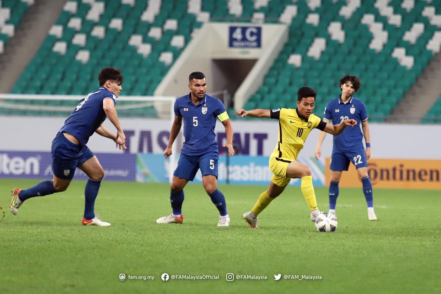 Nếu không thắng U23 Việt Nam, HLV của U23 Malaysia phải trả giá đắt - Ảnh 2.