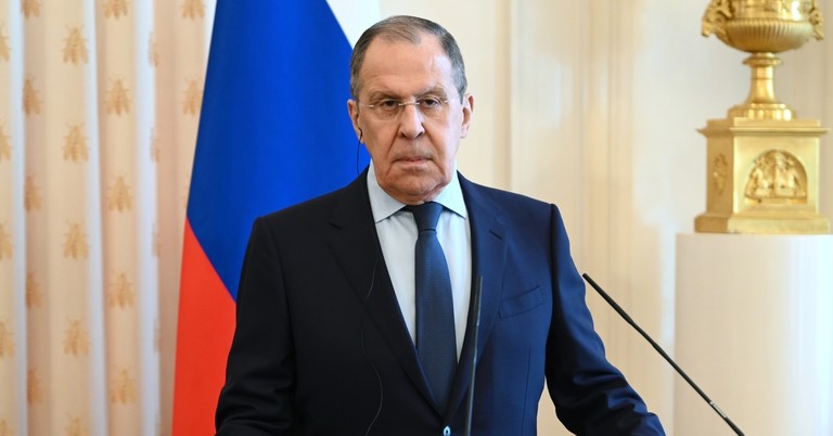 Russian Foreign Minister warns of the risk of expanding military operations in Ukraine