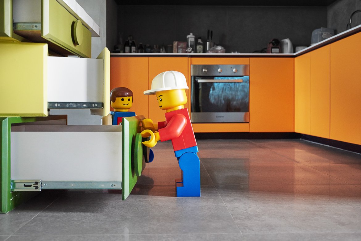 Beautiful apartment inspired by lego toys - Photo 6.