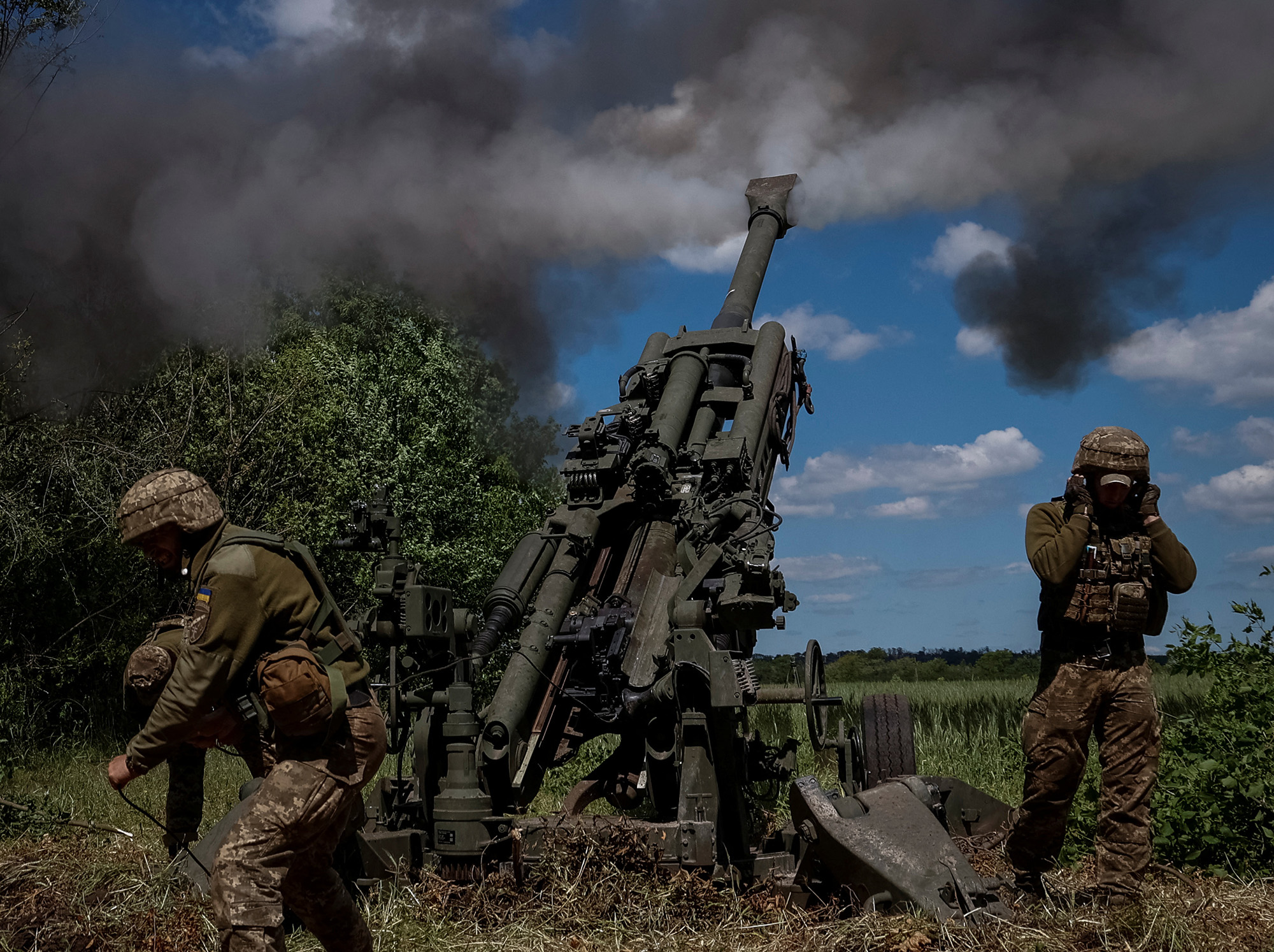 Chiến sự Nga-Ukraine ngày 7/6: Giao tranh ác liệt ở Severodonetsk, tình hình thay đổi hàng giờ; thêm 61 người Mỹ bị Nga trừng phạt - Ảnh 1.