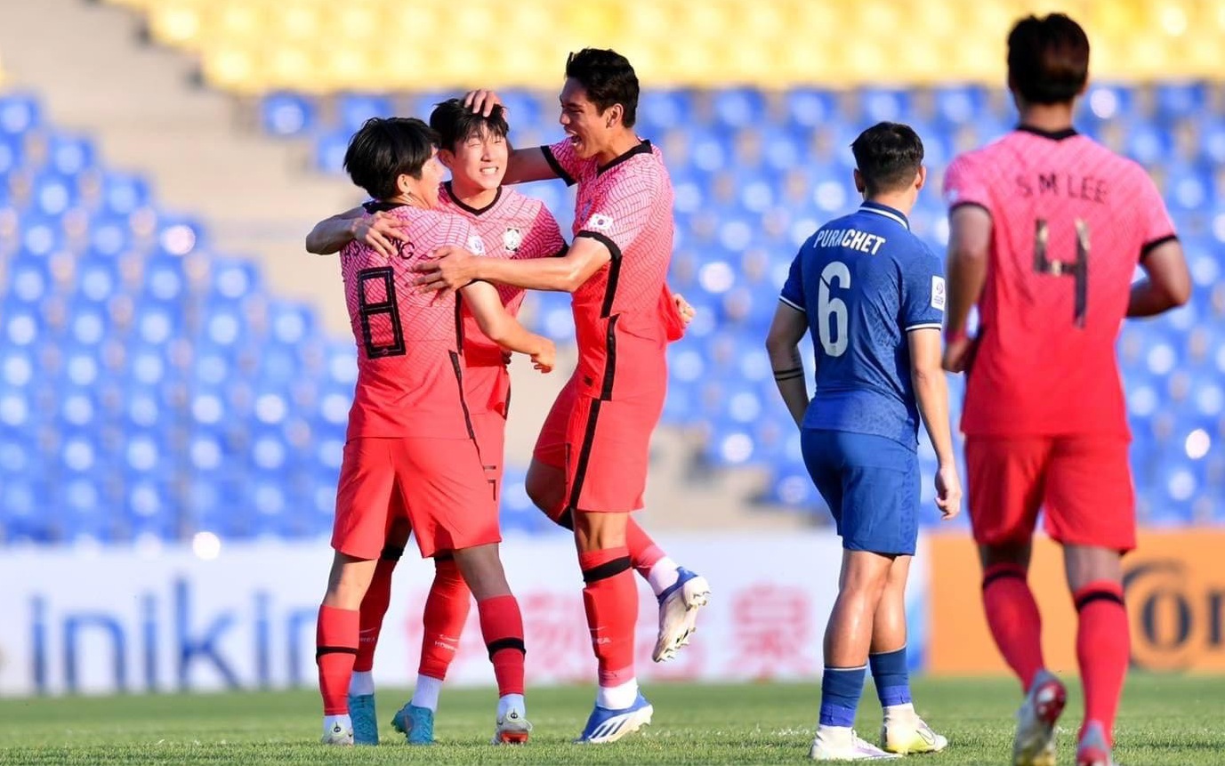 What did Thai newspaper say when the home team lost tickets to the quarter-finals to U23 Vietnam?