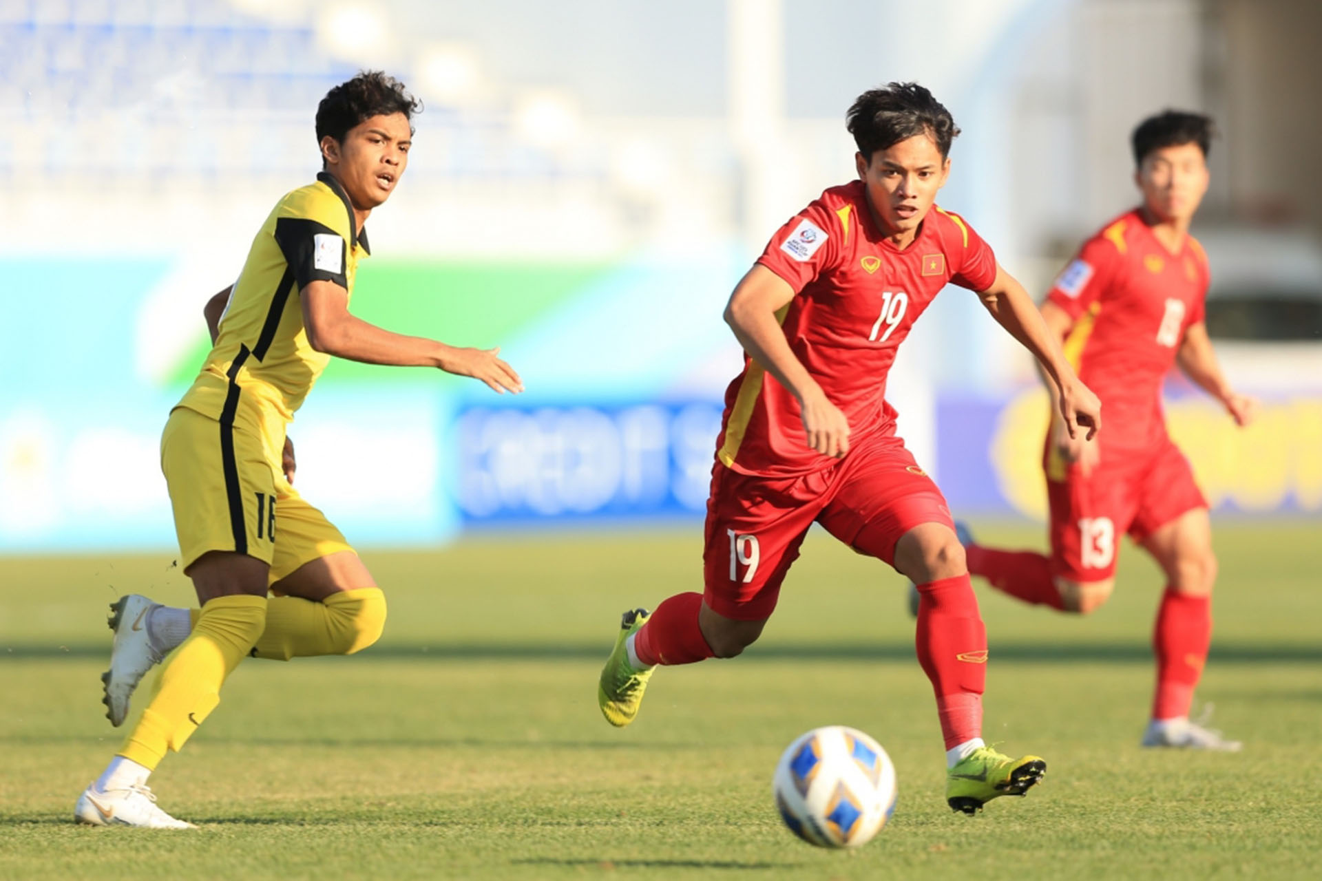 Tin sáng (9/6): Báo Trung Quốc dự đoán bất ngờ về U23 Việt Nam - Ảnh 1.