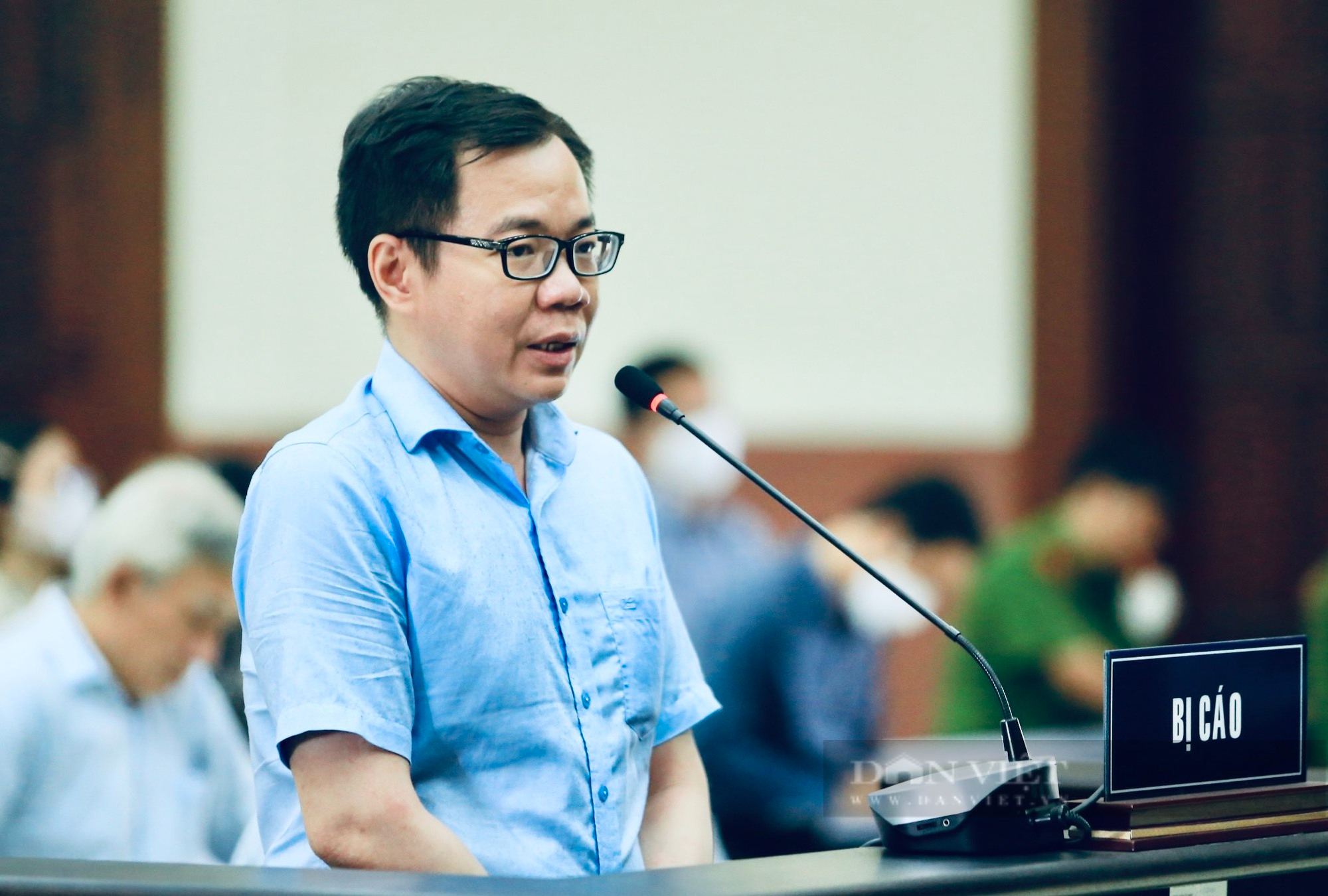 Tuyên án vụ SADECO: Cựu Phó bí thư Thành ủy TP.HCM Tất Thành Cang lãnh 8 năm 6 tháng tù - Ảnh 4.