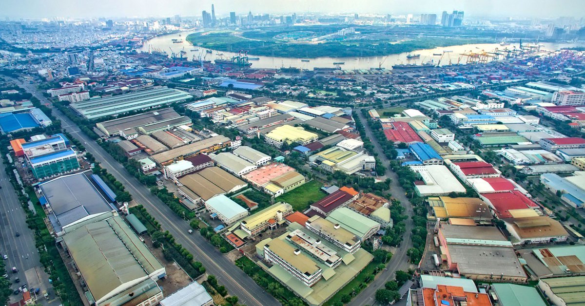 Industrial parks and export processing zones in Ho Chi Minh City are interested by foreign investors